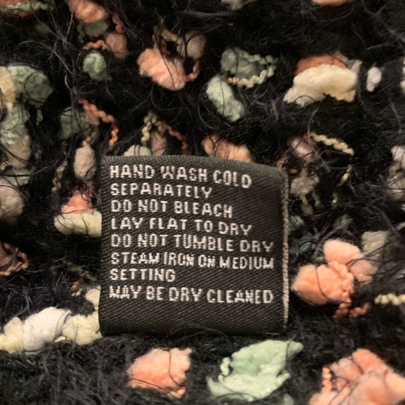 Dor Dor Couture Open Front Cardigan - Picture 9 of 10